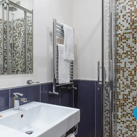 Hotel Triplyrooms Collection - Monti *